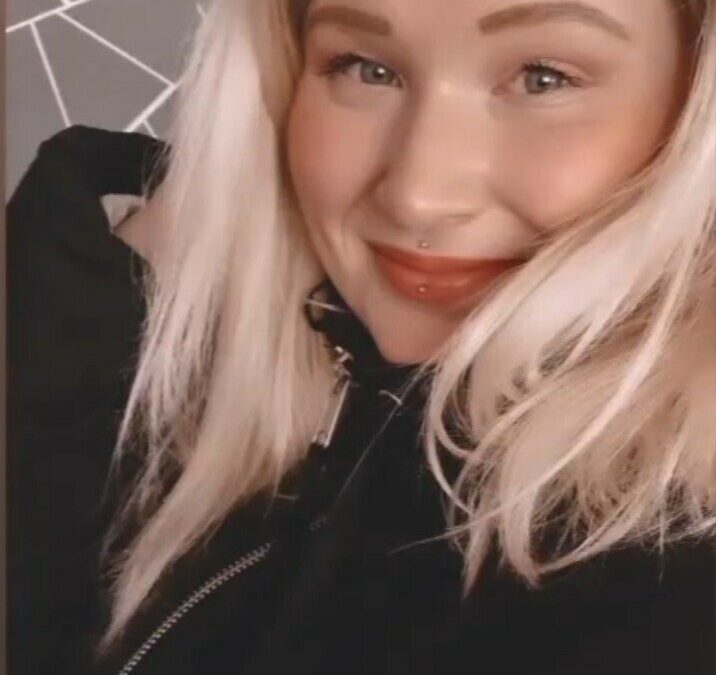 Adelyn - Amateur Porno Darsteller