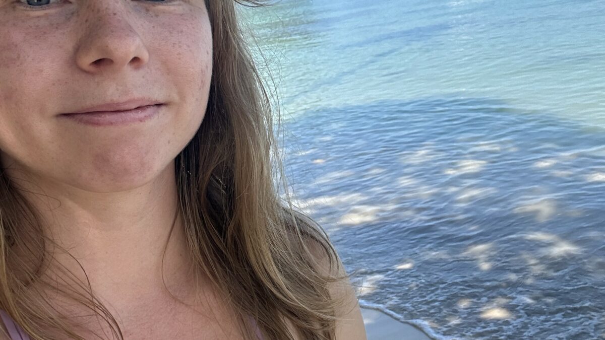 Sweet-lucy - private Porno Darstellerin- 69, Girlfriendsex, Dirtytalk, Deepthroating (Hardcore Blasen), Face-Sitting, Rollenspiele, Natursekt aktiv, Devote Rollen