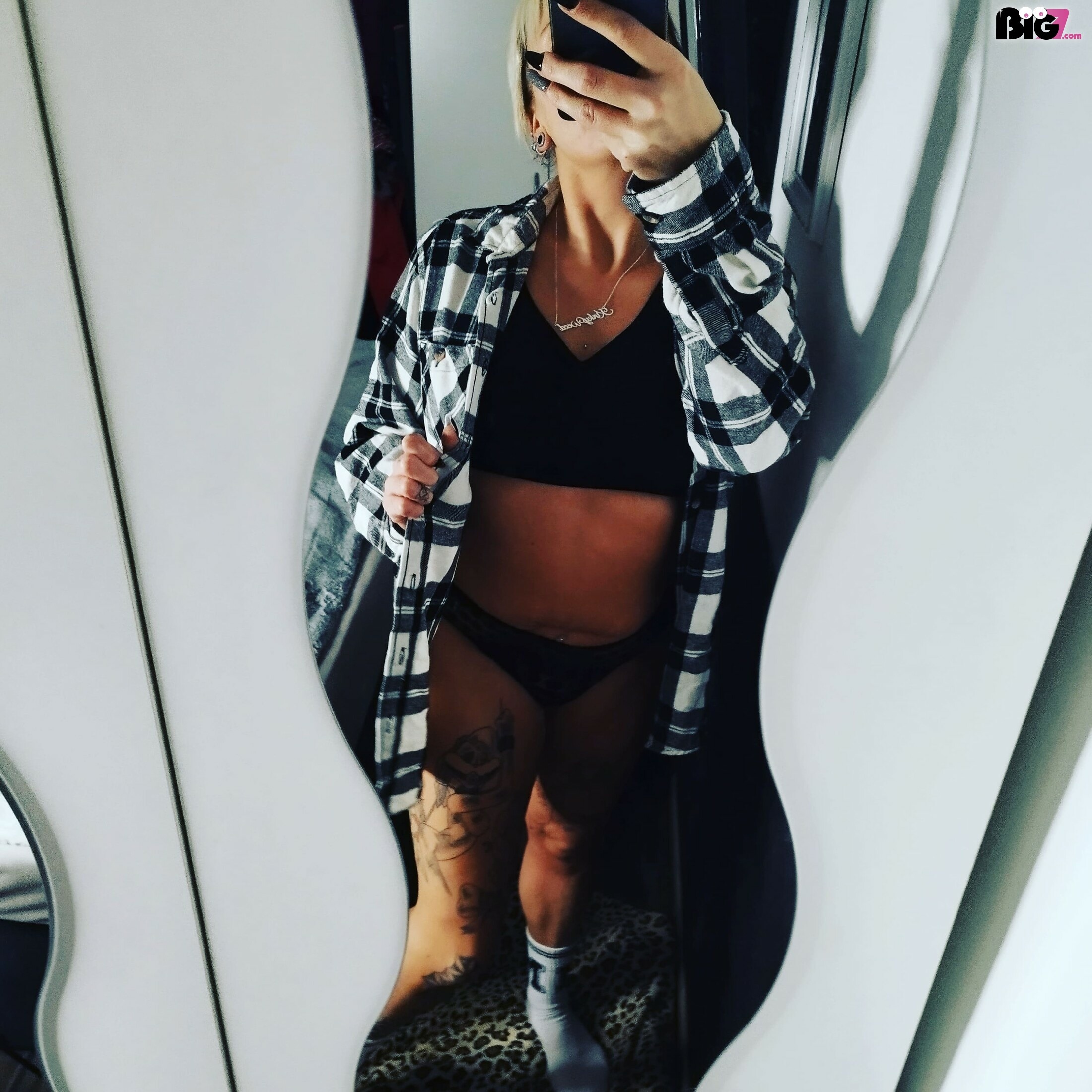 o db11913b5d874d01412facce68835a1c - KinkyMiri