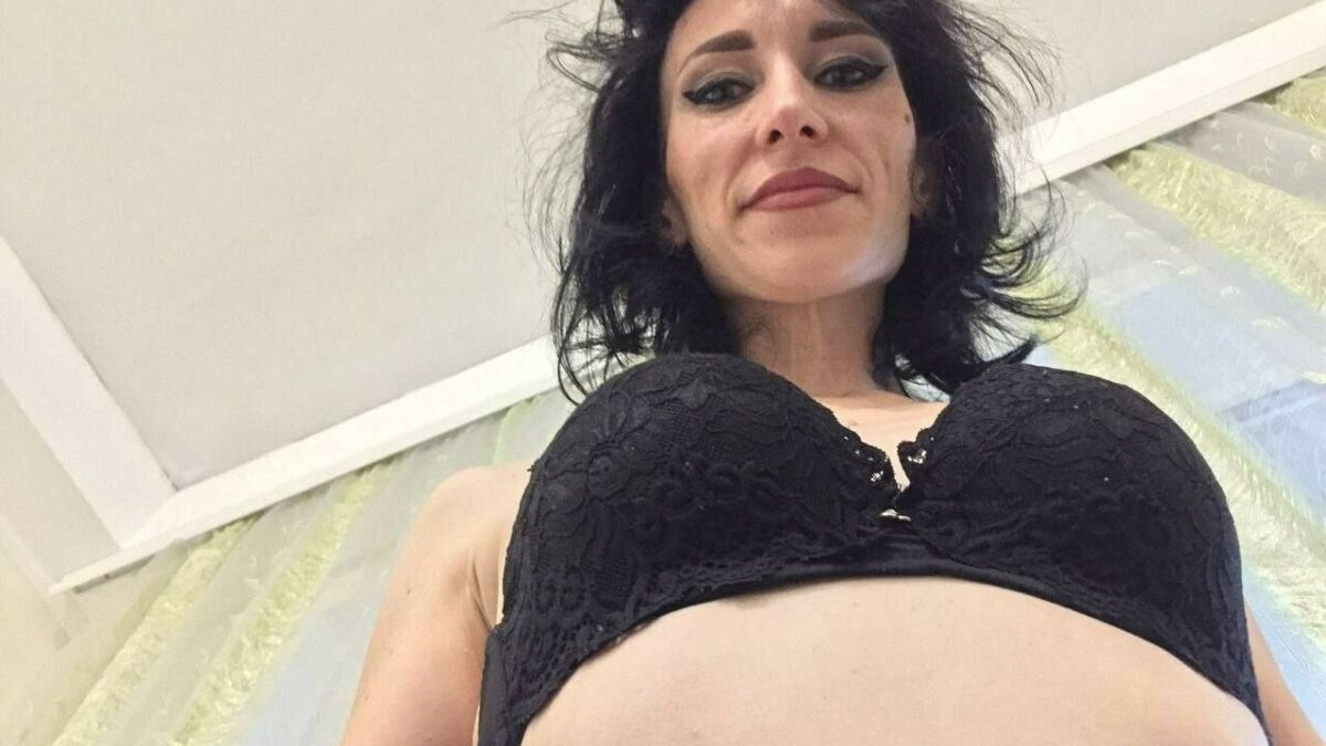 SkyQueen - Amateur Porno Darsteller