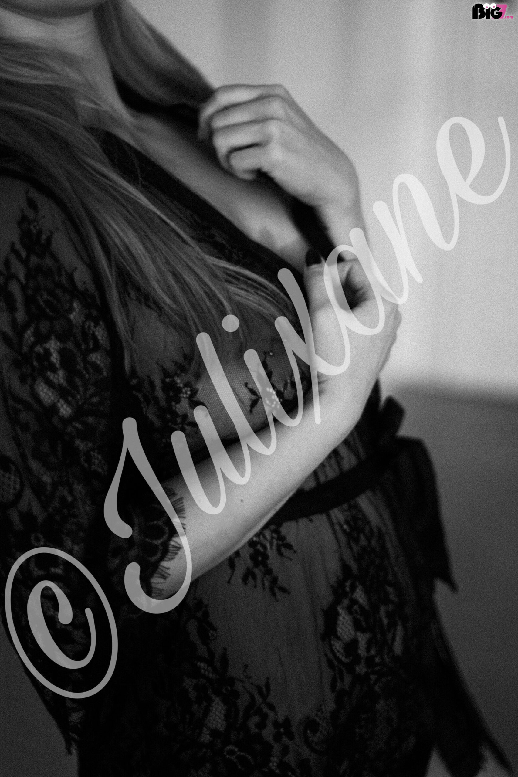 o fd594a92e8f776ddf52c7e080b6f9959 3 scaled - Julixane