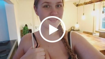 Der Weihnachtsmann fickt mich BLANK! - arsch, bestrafen, blank, blond, brav, DirtyTalk, doggystyle, fette, Ficken, ficken lassen, geil, geschenk, Gesicht, Hart, mädchen, Maja-Meer, Meer, missionar, natur, Paar, porno, Pussy, rute, Schön, spa, sperma, sperma ins gesicht, Weihnachten, Weihnachtsmann
