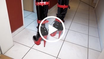 Meine Overknees - Private Porn - Jetzt ansehen