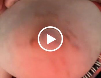 Dicke Monster Titten - CuteDebby