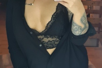 LauraB xl 849d01f0ae8fddd08df8c69a22886f8f - LauraB