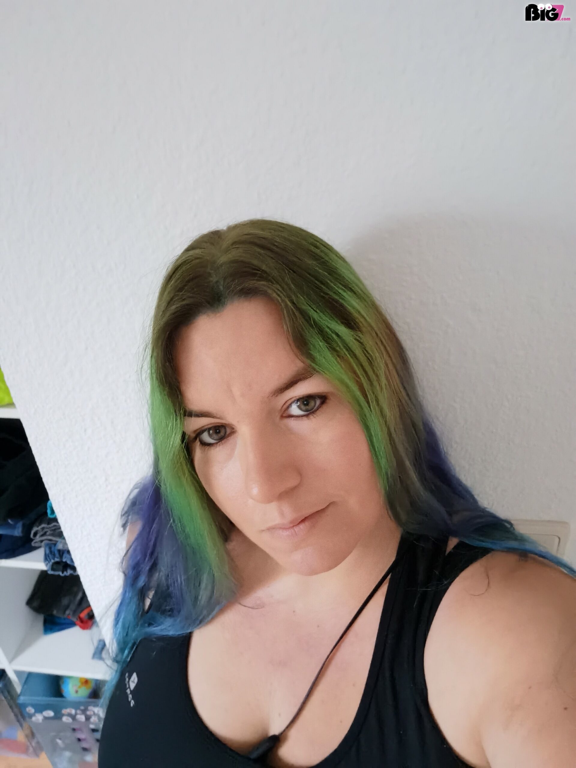o 40b4efa3ddff144fad2a6c656bc781ef scaled - SexyMilf1990
