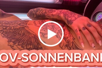 POV Sonnenbank - Blackrosee, Bock, fingern, frau, nahaufnahme, porno, pov, rasiert, rothaarig, Silikon, solo, tattoos