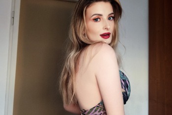 SexyKlarisse - Amateur, geile, Neu, Oben ohne, unerfahren