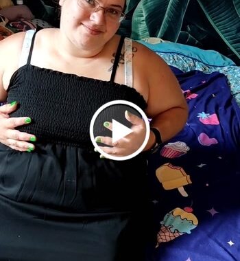 KRASS! Mein ERSTES MAL SB auf Video! - anders, behaart, brünett, Brüste, dicke, Elea, erstes mal, fingern, frau, geil, große Brüste, KLeid, Krass, natur, nett, porno, ripping, SB, solo