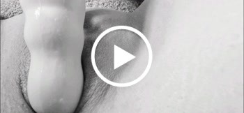 endlich meine bestellung probiert - Dildos, frau, Masturbieren, nahaufnahme, porno, rasiert, solo, tittenmonstercindy