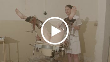 Dr. Nova and her gyn slut - behaart, brünett, Brüste, Dildos, frau, Freundinnen, gyn, heiss, kleine brüste, mann, Masturbieren, milfs, muschi, nahaufnahme, natur, nett, NovaNilla, Piercings, porno, posing, Rollenspiel, süß, tattoos, Toys, vibrator, zunge