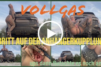 pb xl 169687ab31edafd1bcd2062a285fa729 1 - VOLLGAS abritt auf der ANHÄNGERKUPPLUNG  ups da flutscht sie noch in die ARSCHFOTZE