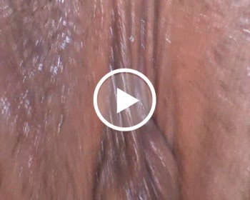 Nahaufnahme meiner squirtenden Fotze - behaart, brünett, Brüste, dicke, Dildos, Dirty, Dirty-Vanessa, DirtyTalk, fotze, frau, frauen, gegenstände, Gegenstände einführen, große Brüste, Masturbieren, muschi, nahaufnahme, natur, nett, porno, Reife Frauen, solo, squirten, Squirting, Vanessa, vibrator